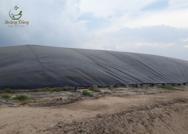 bat hdpe phủ hầm biogas